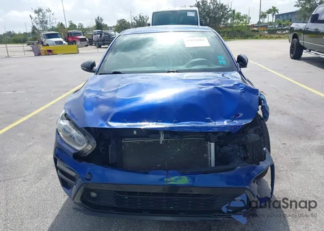 2020 Kia Forte Gt-Line из США, поврежденный, VIN 3KPF34AD7LE159393